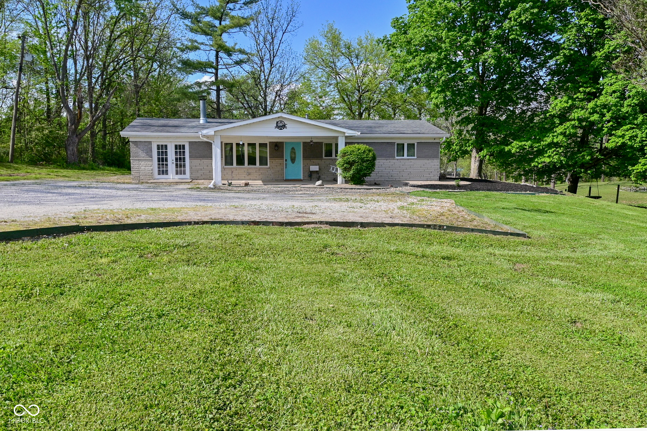 Property Photo: 296 W Greencastle Road IN 46158