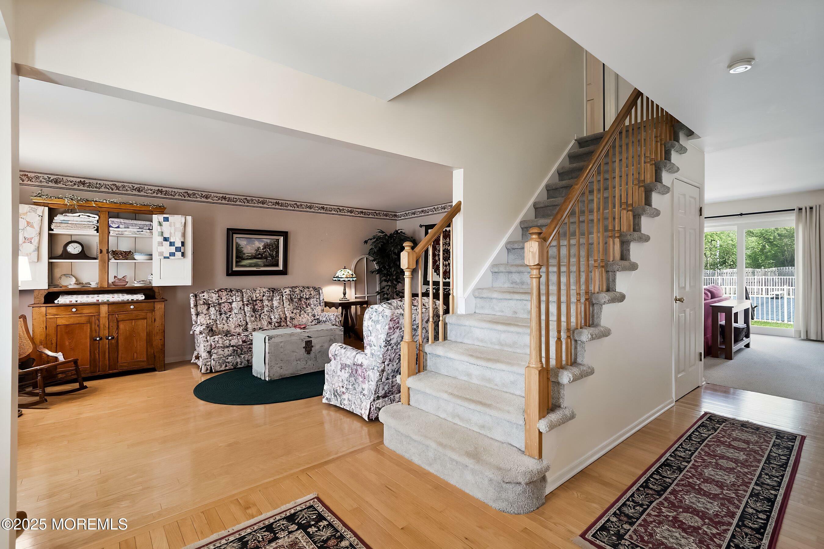 Property Photo: 6 Wendy Court NJ 08527