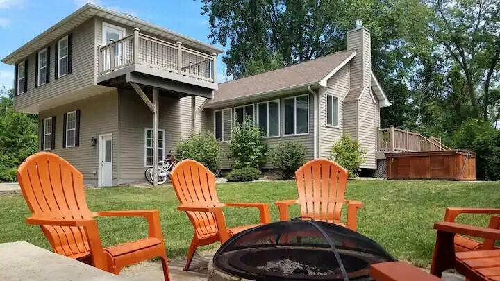 Property Photo: 1117 Bell Avenue MI 49117