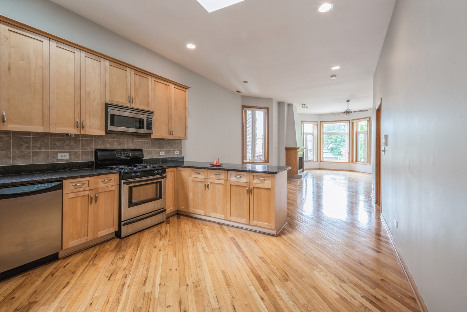 Property Photo: 4839 S Forrestville Avenue 2 IL 60615