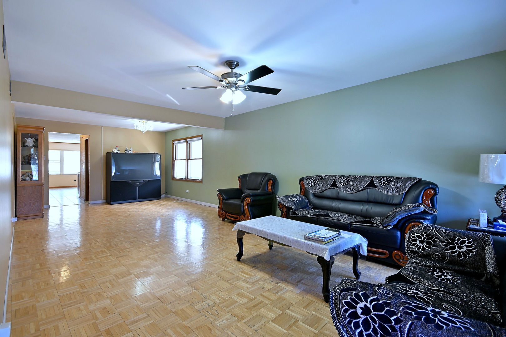 Property Photo: 4937 N Sayre Avenue IL 60656