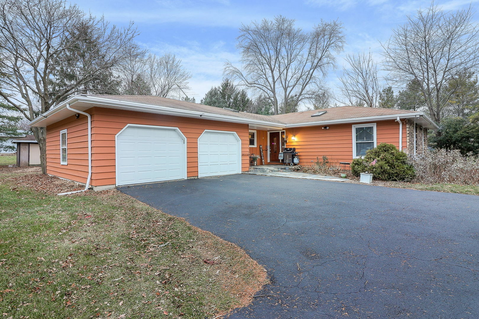Property Photo: 4 Amy Drive IL 60543
