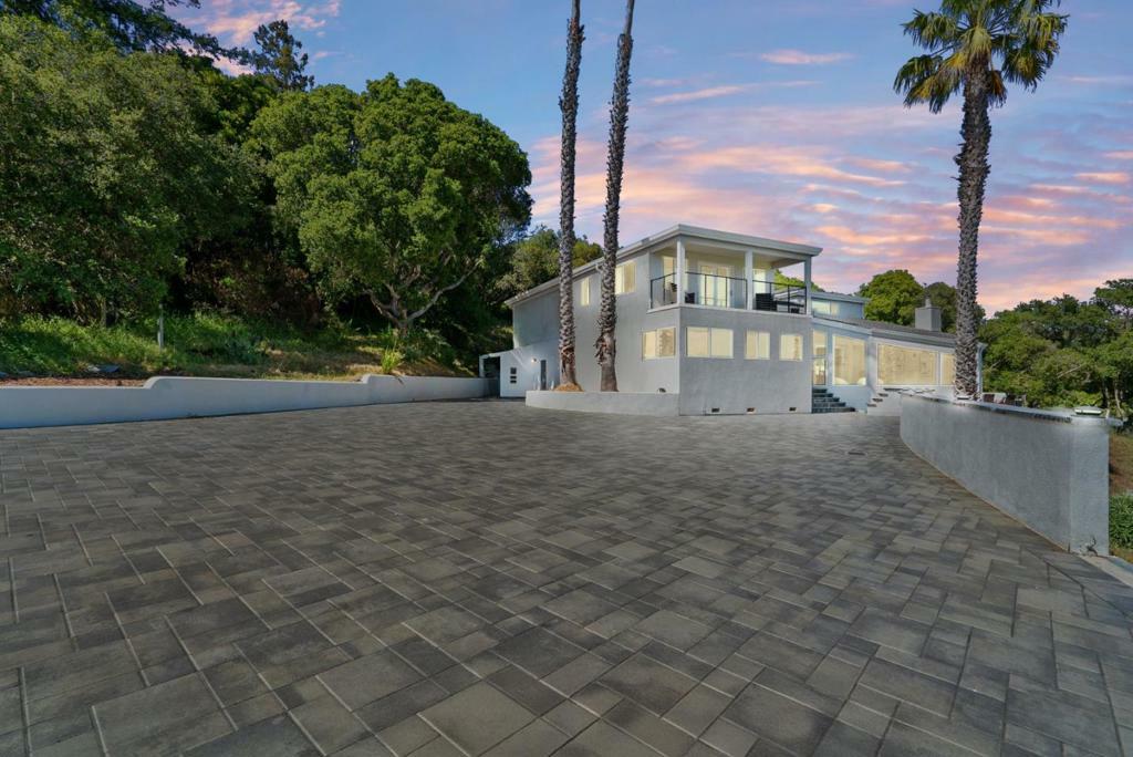 Property Photo:  532 Moonrise Lane  CA 95003 