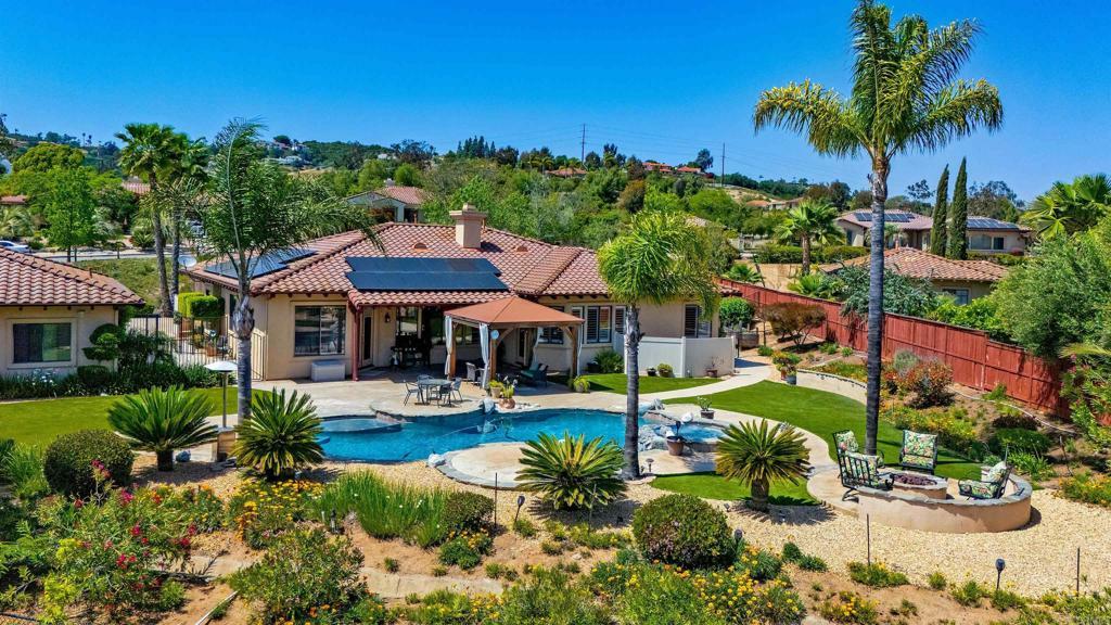 Property Photo:  3133 Larkwood Ct  CA 92028 