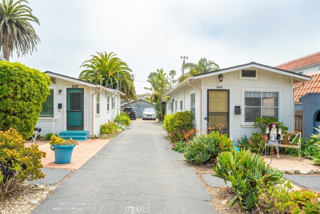 Property Photo: 260 Pacific Street CA 93442