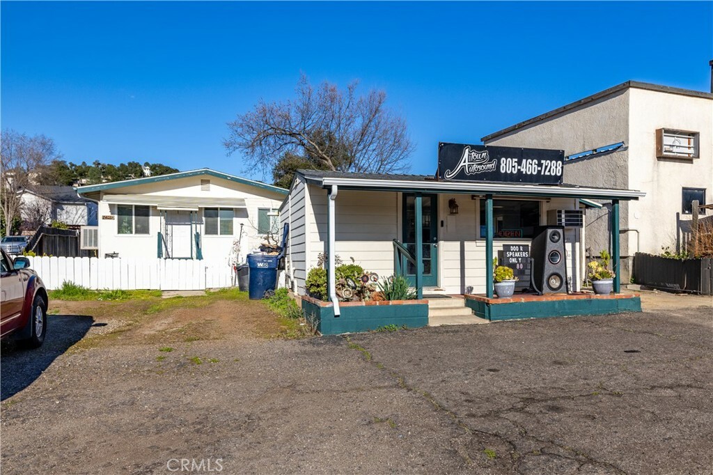 Property Photo:  7405 El Camino Real  CA 93422 