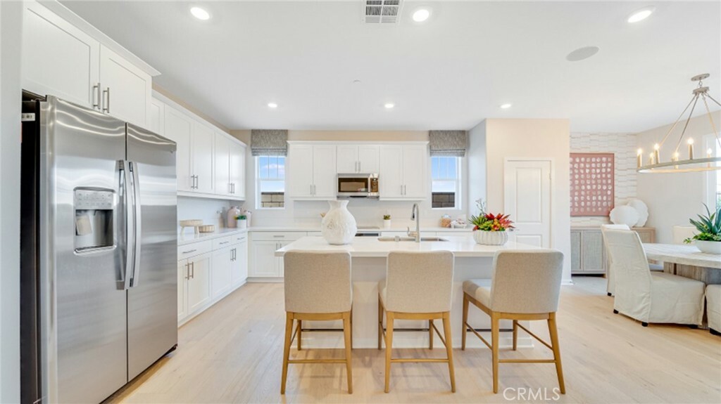 Property Photo:  10805 Pala Bells Street  CA 92373 
