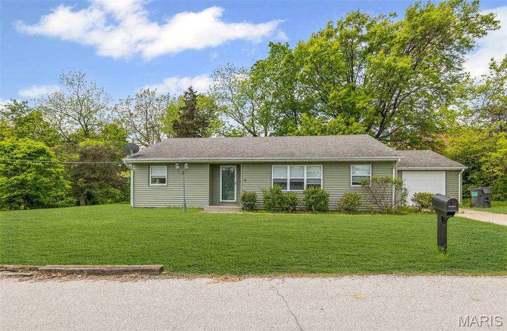 Property Photo: 4 Signal Park Lane IL 62223