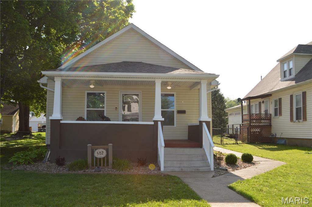 Property Photo: 502 N Taylor Avenue MO 63019