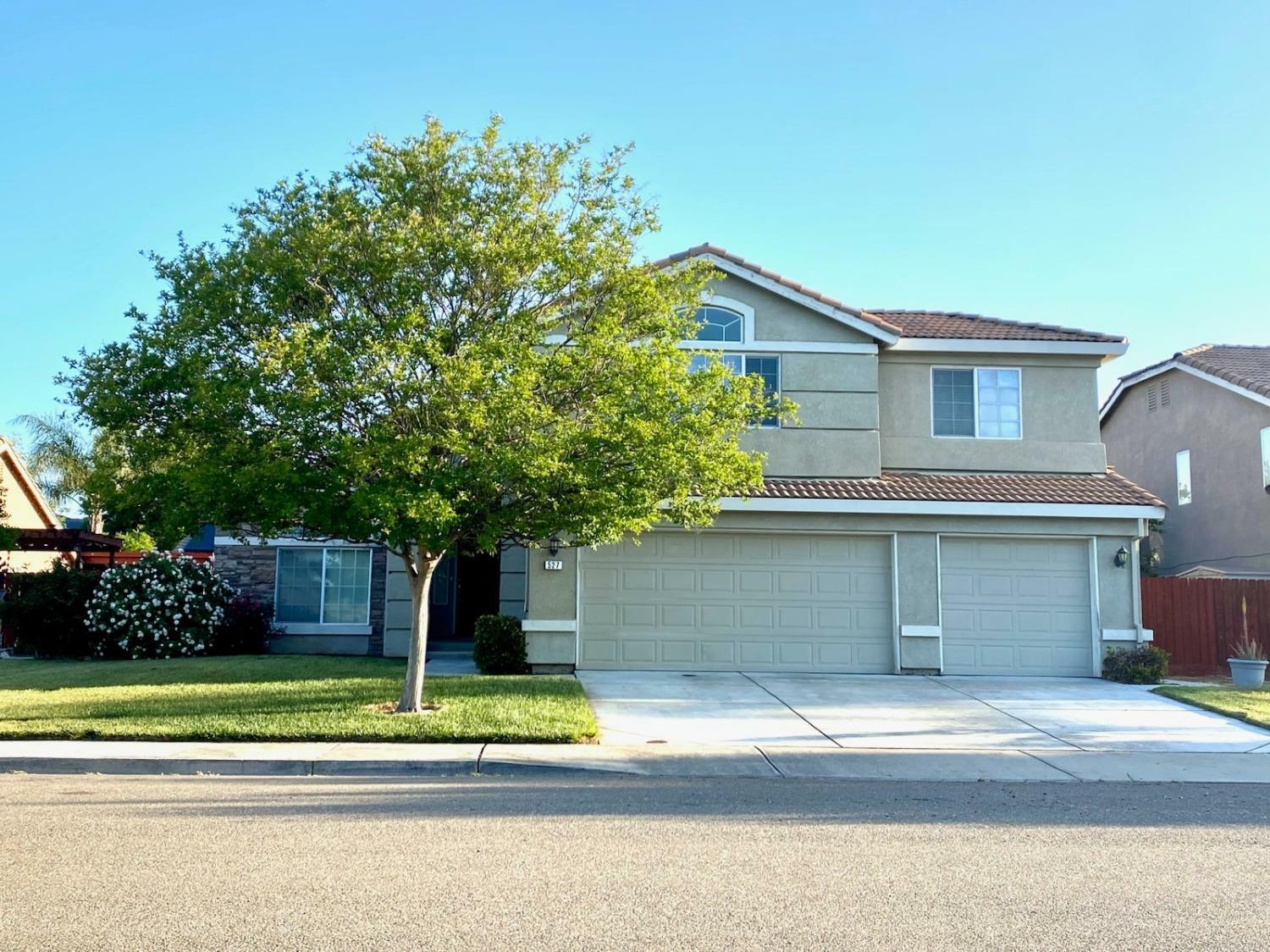 Property Photo: 527 Crow Mountain Drive CA 95360
