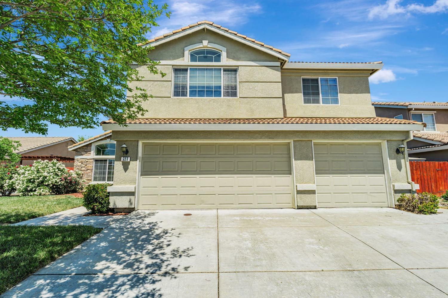 Property Photo: 527 Crow Mountain Drive CA 95360