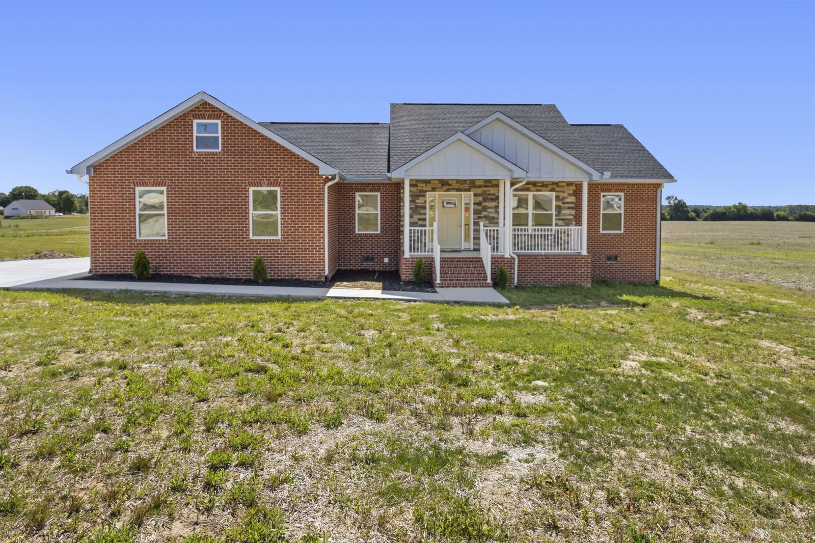 Property Photo:  6265 McMinnville Hwy  TN 37166 