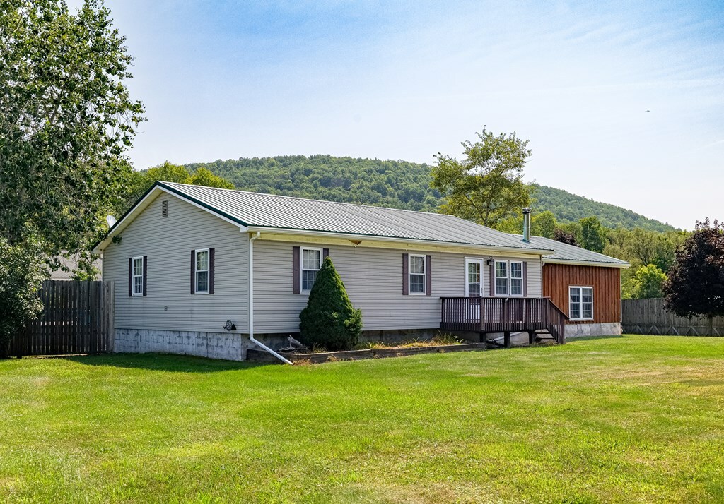 Property Photo: 2560 Route 49 E PA 16950