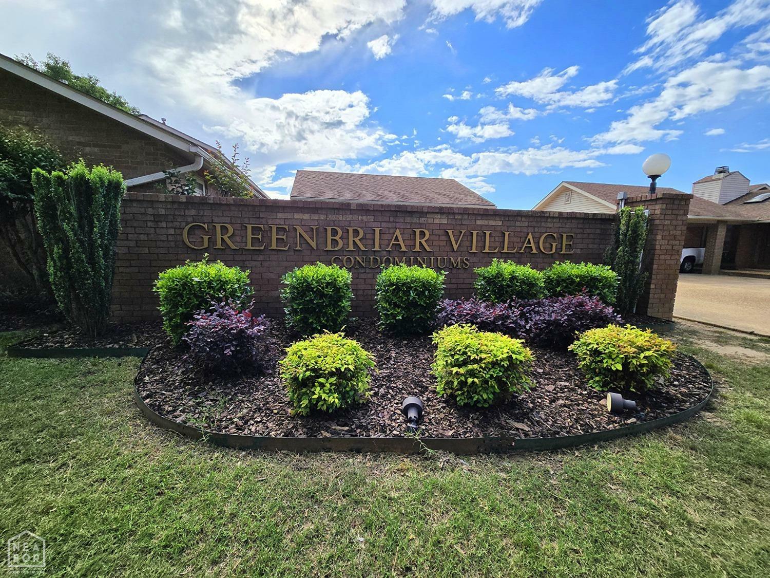 Property Photo: 2715 Greenbriar Drive AR 72401