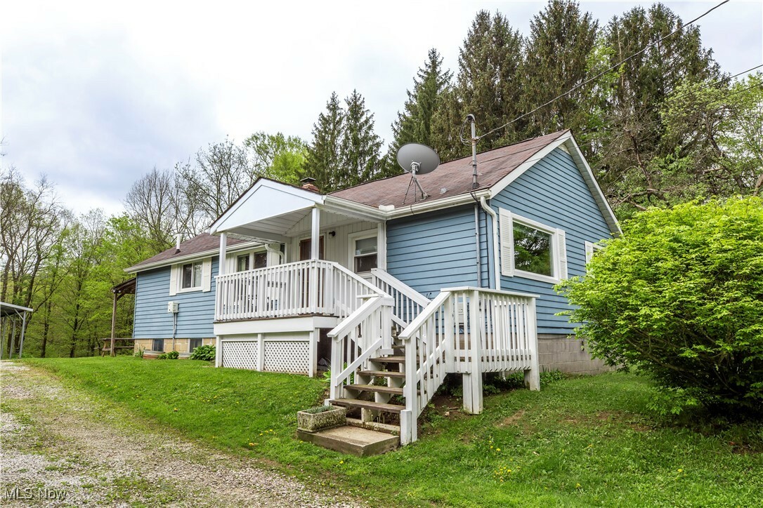 Property Photo: 7566 State Route 88 OH 44266