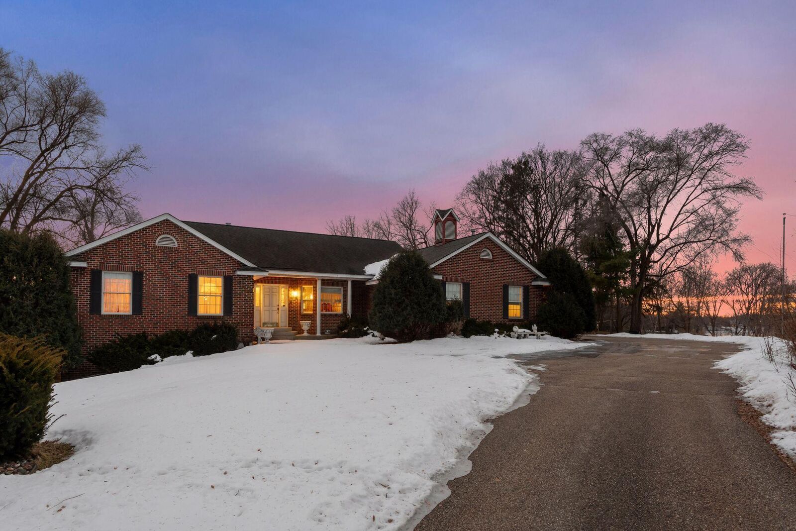Property Photo:  16865 Terrey Pine Drive  MN 55347 