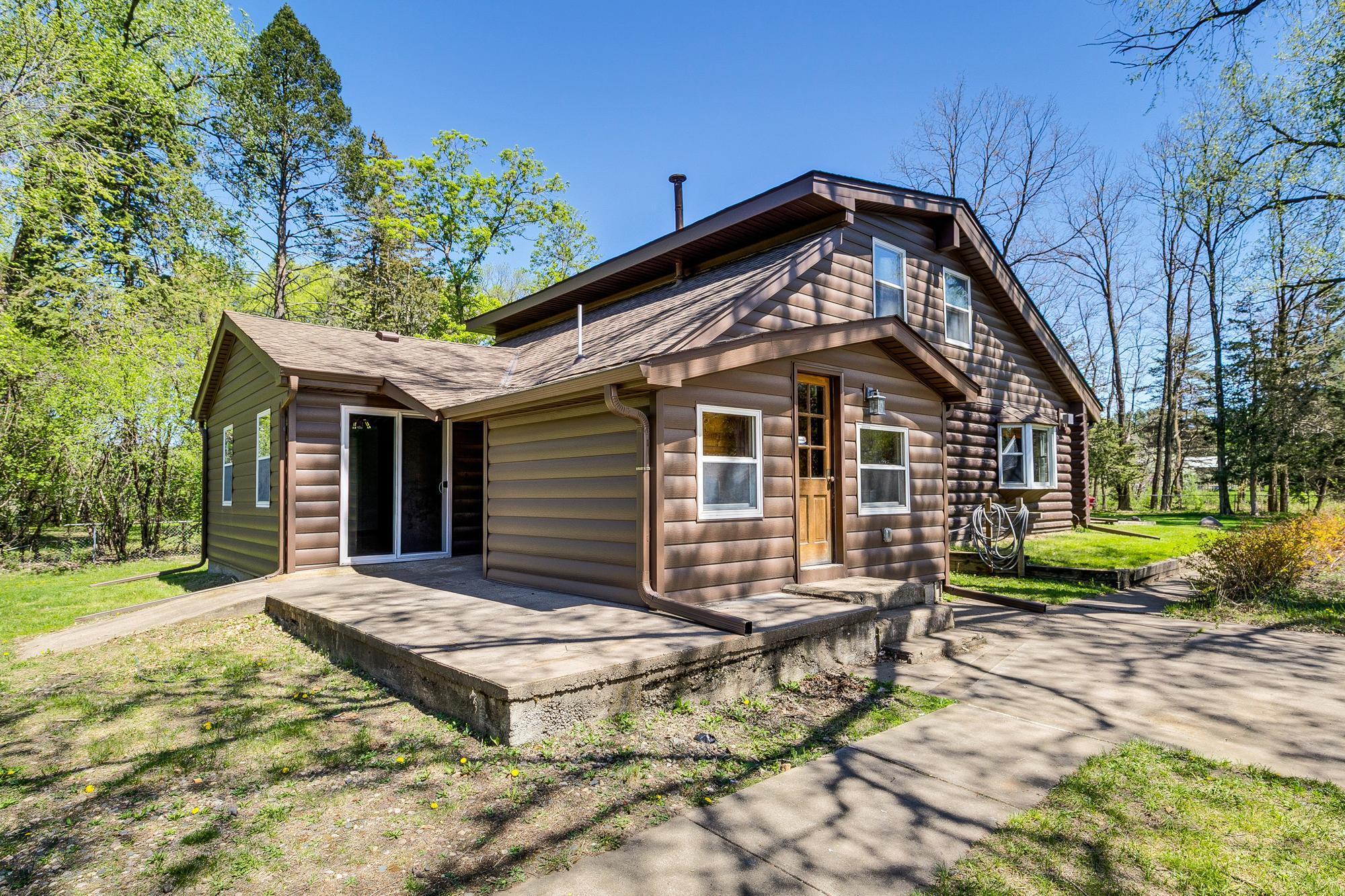 Property Photo:  157 Ideal Avenue N  MN 55115 