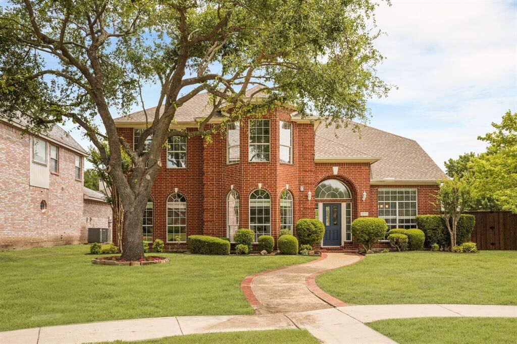 Property Photo:  2830 Faversham Drive  TX 75082 