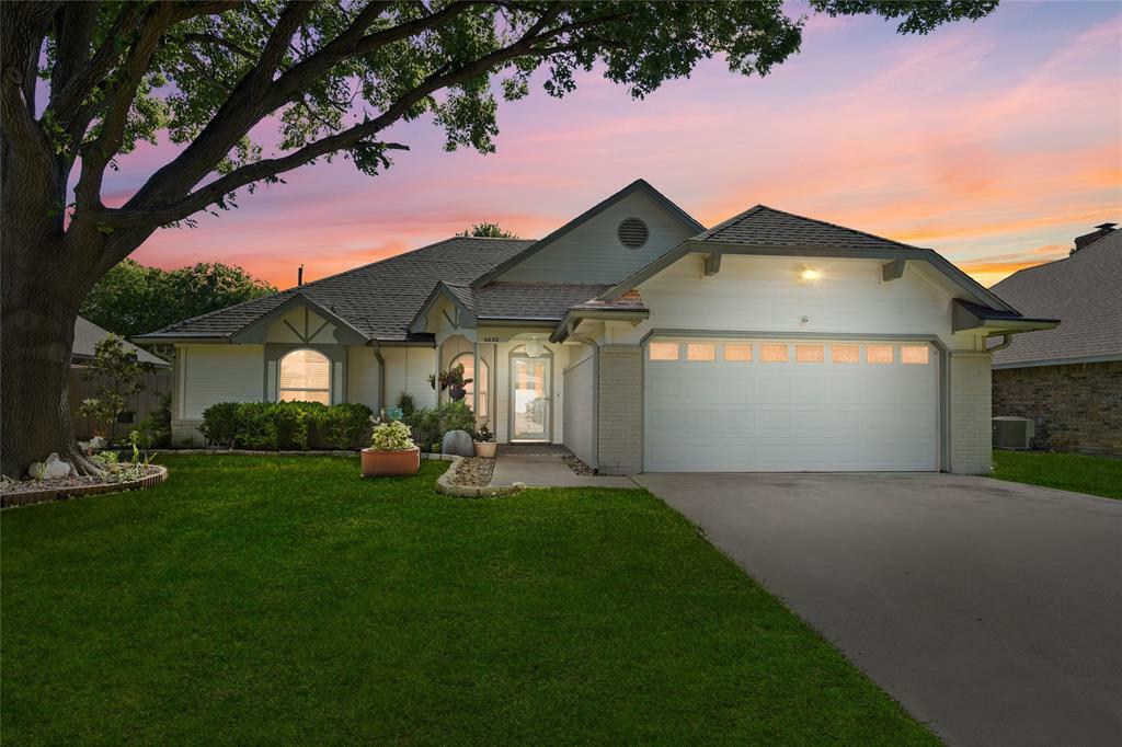 Property Photo: 5632 Guadalajara Drive TX 76180