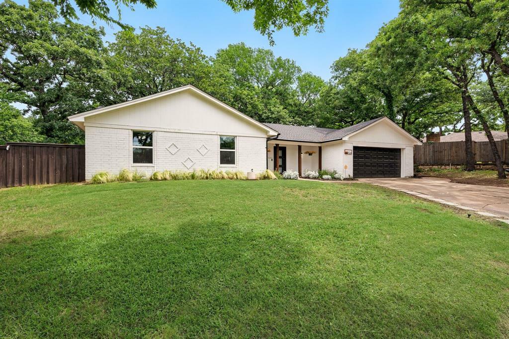 Photo de la propriété: 2924 Spring Oaks Court TX 76021