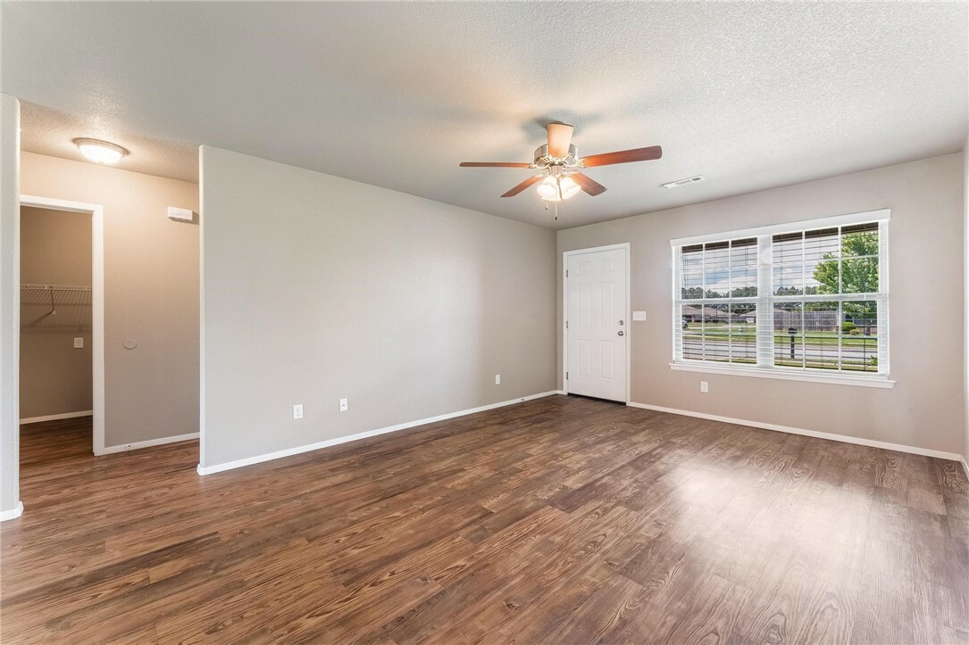 Property Photo: 3461 Alliance Drive AR 72764