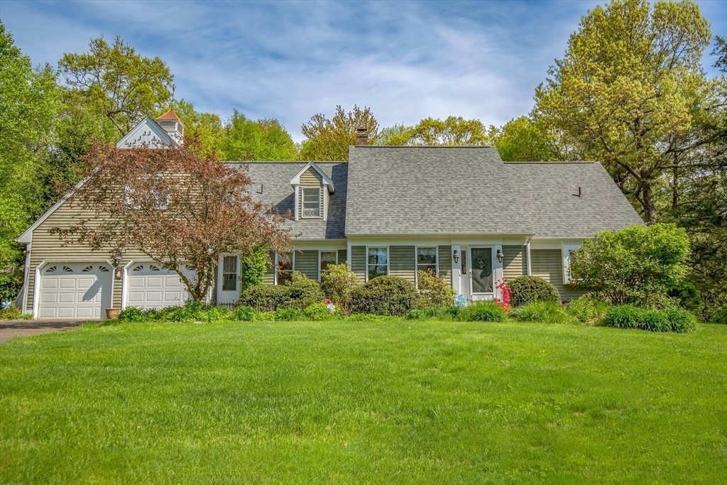Property Photo: 60 Pineridge Dr MA 01085