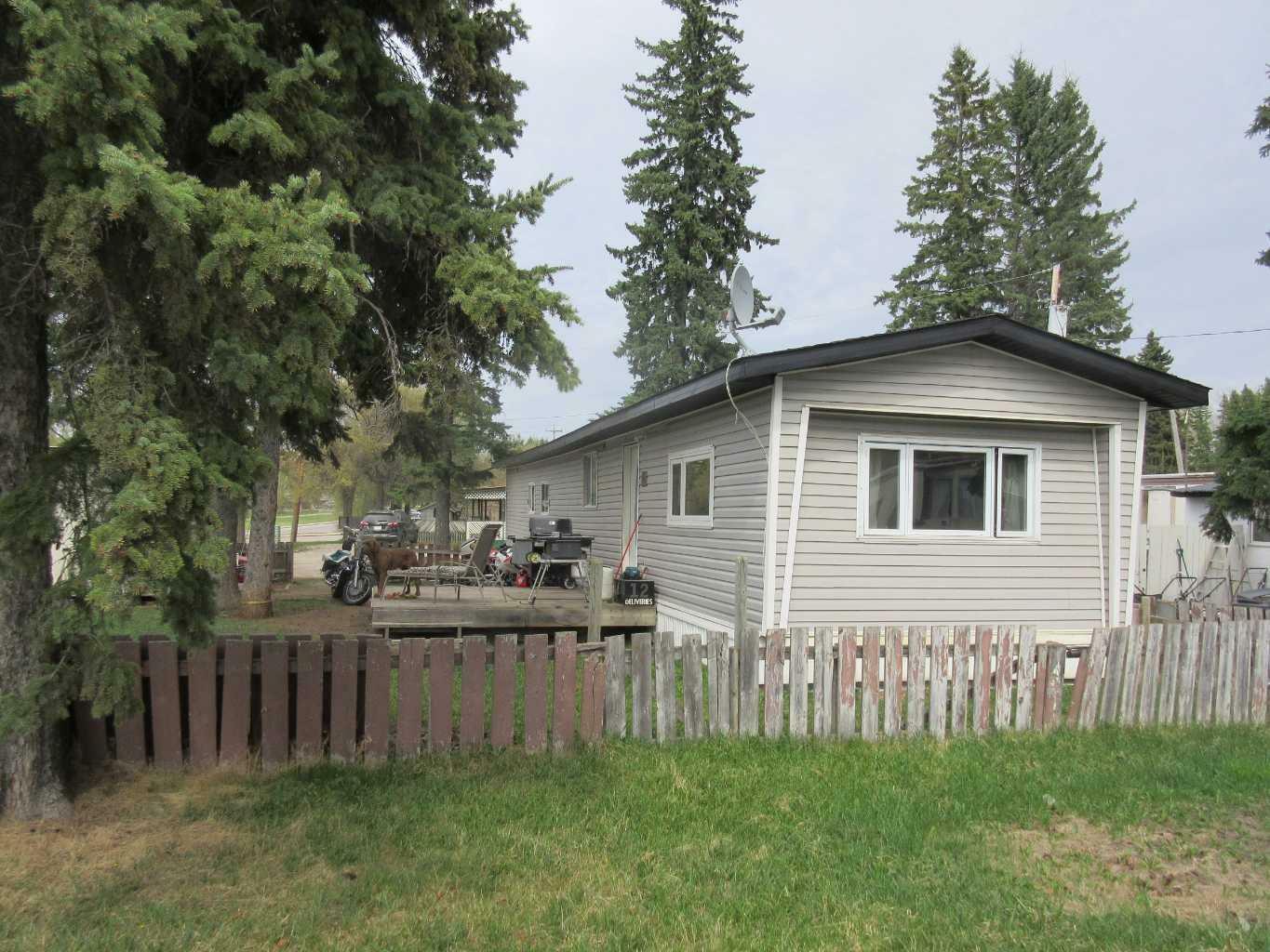 Property Photo: 60 Street 12-5031 AB T4T 1L4