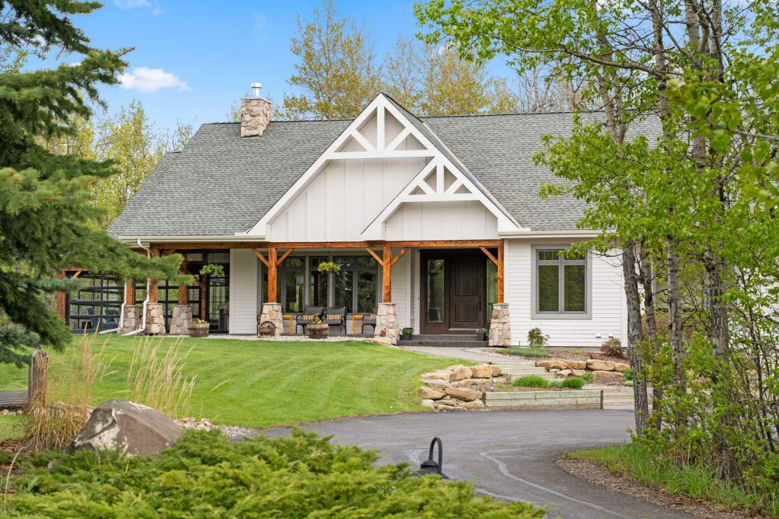 Property Photo: 112 Church Ranches Place AB T3R 1B1
