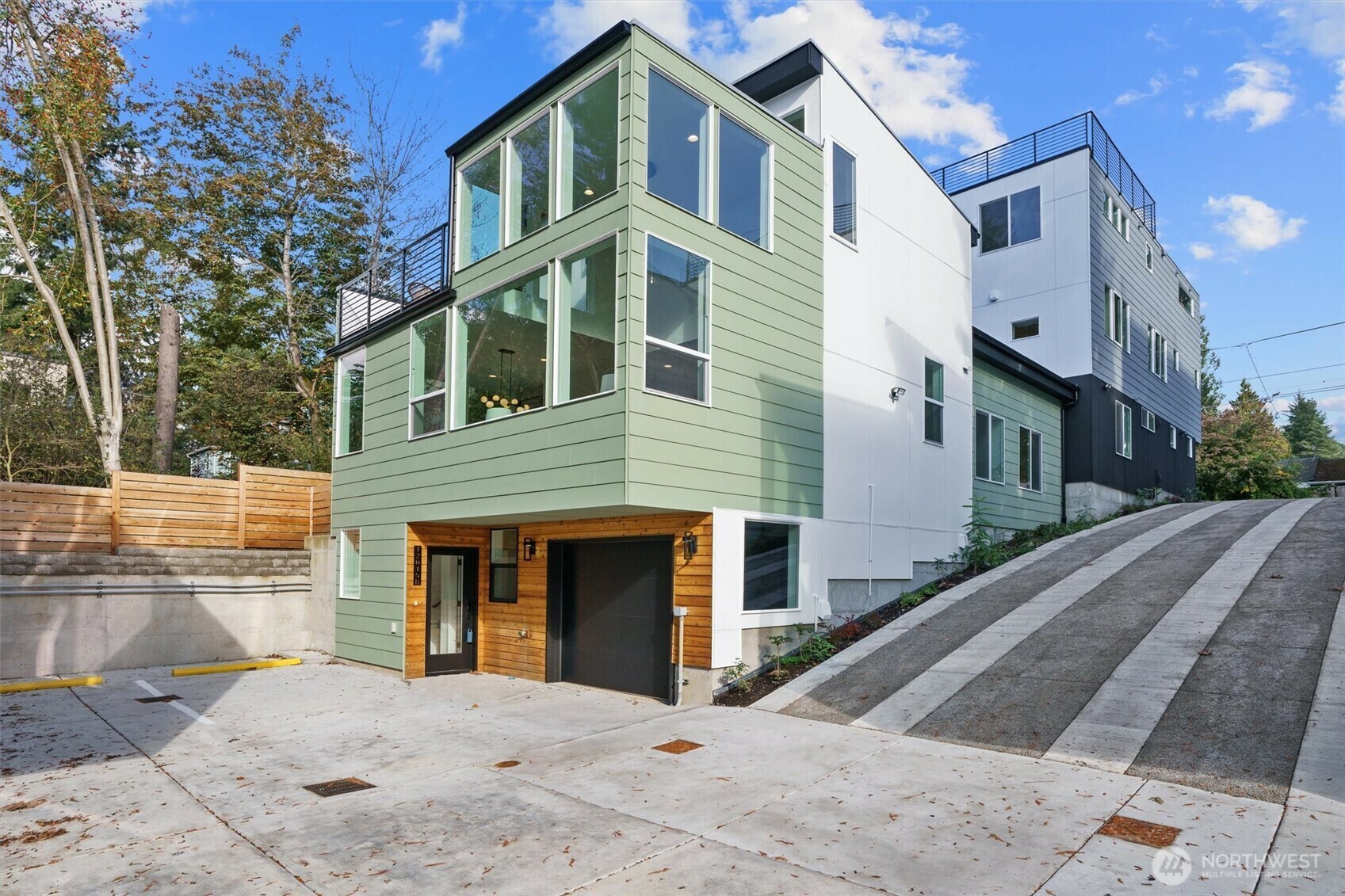 12015  36th Avenue NE B  Seattle WA 98125 photo