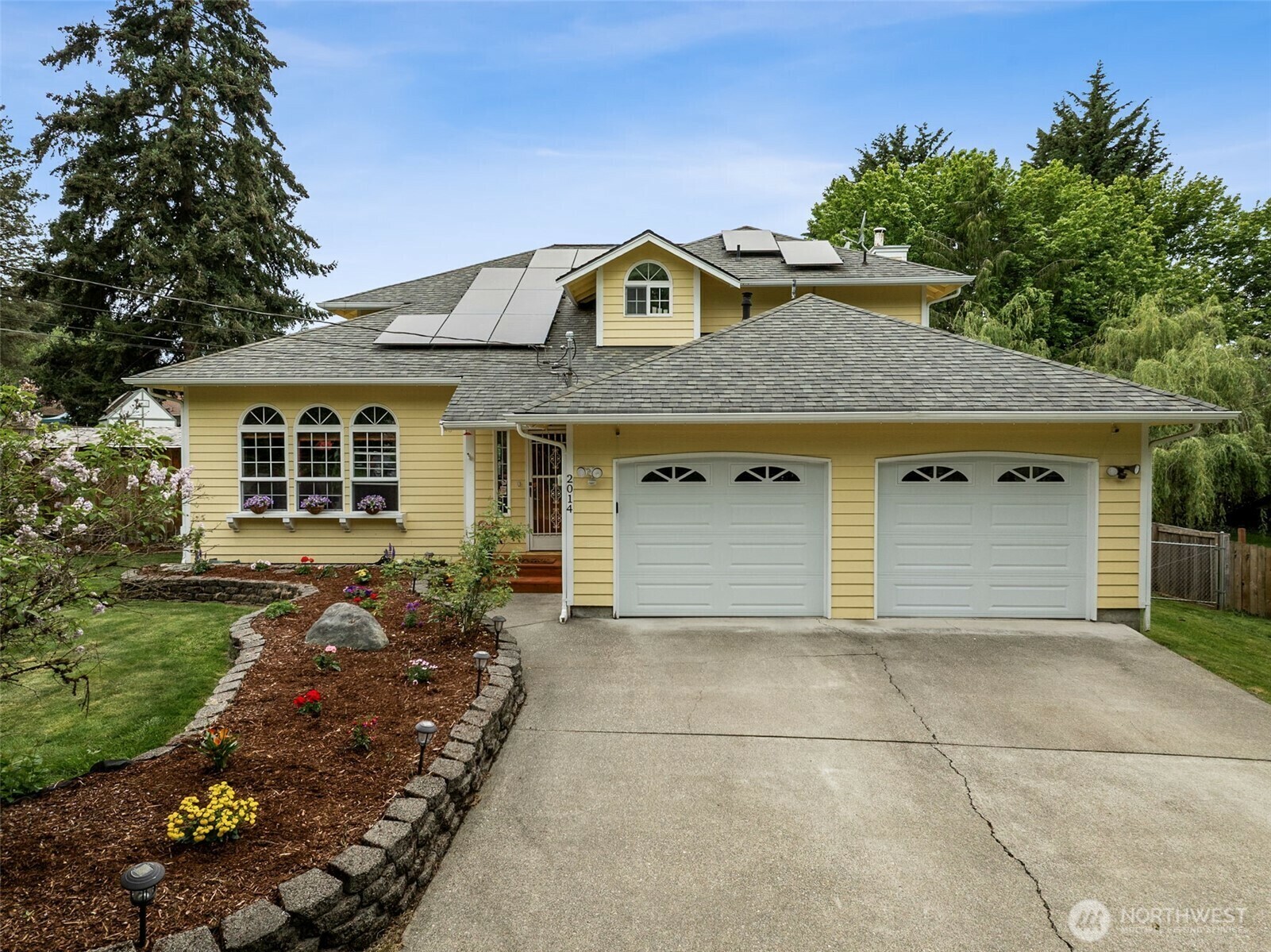 2014  9th Street SE  Puyallup WA 98372 photo