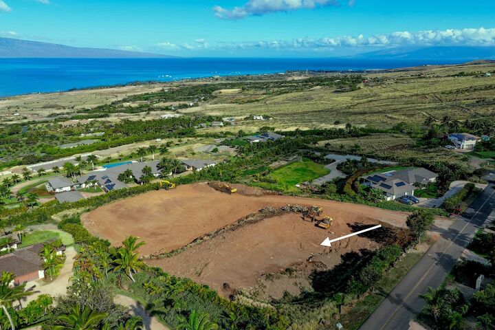 Property Photo:  87 Kumu Niu Pl B  HI 96761 