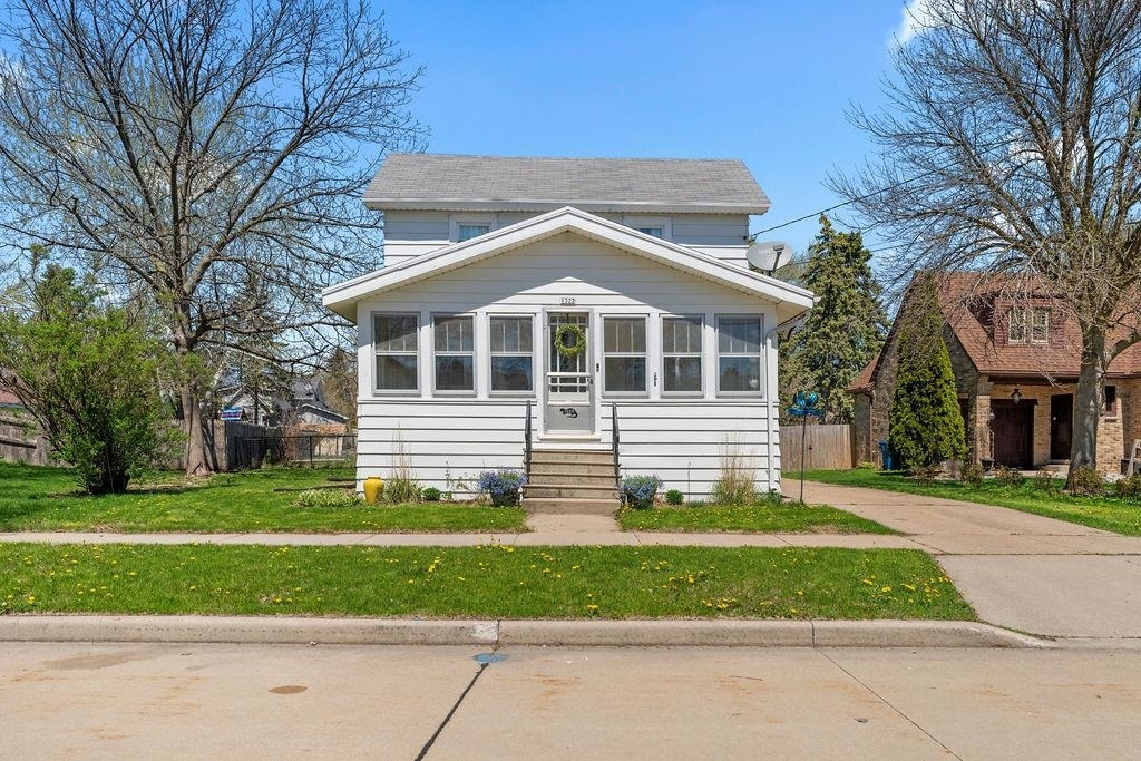 1322 Otter Avenue  Oshkosh WI 54901-5453 photo