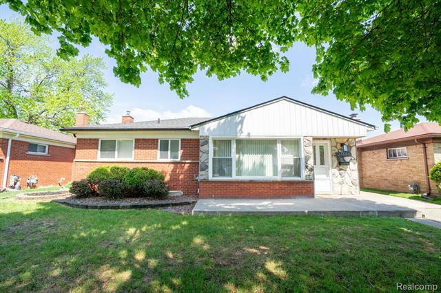 24686 Ward Street  Taylor MI 48180 photo