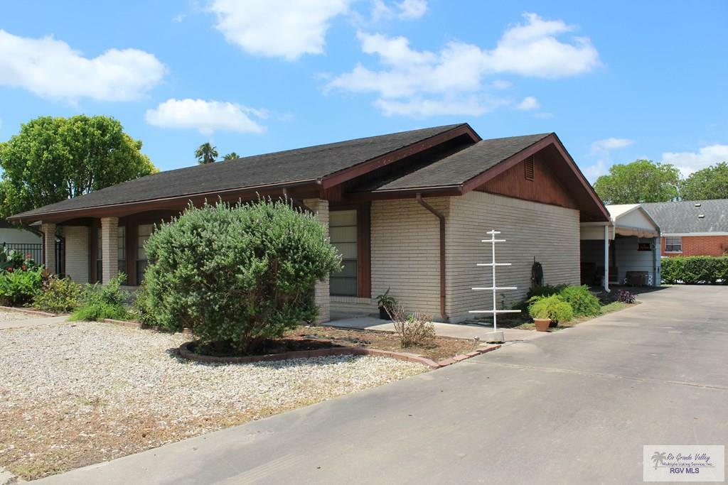Property Photo:  1925 Loquat Dr.  TX 78552 