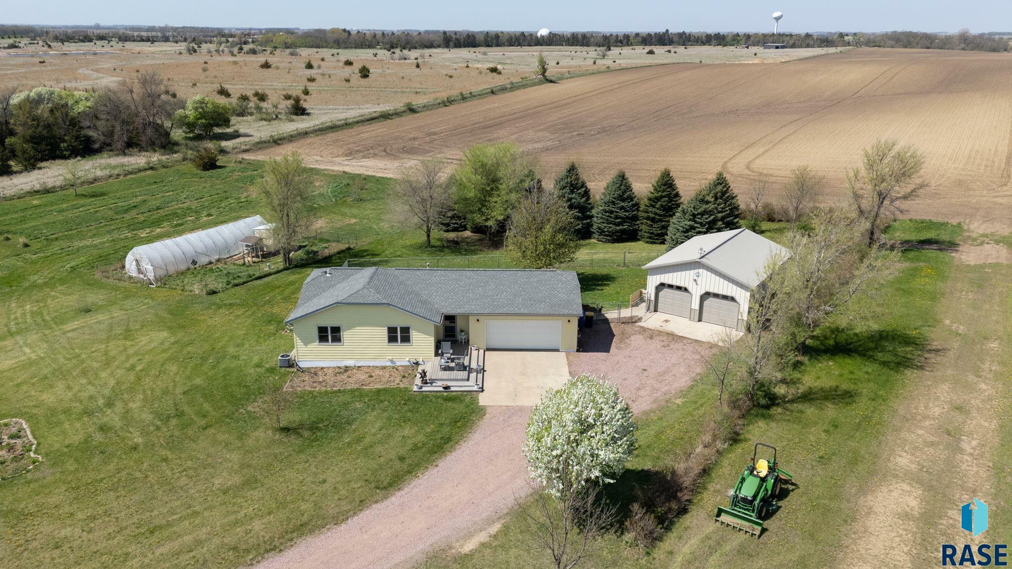 Property Photo: 25145 480th Ave SD 57030