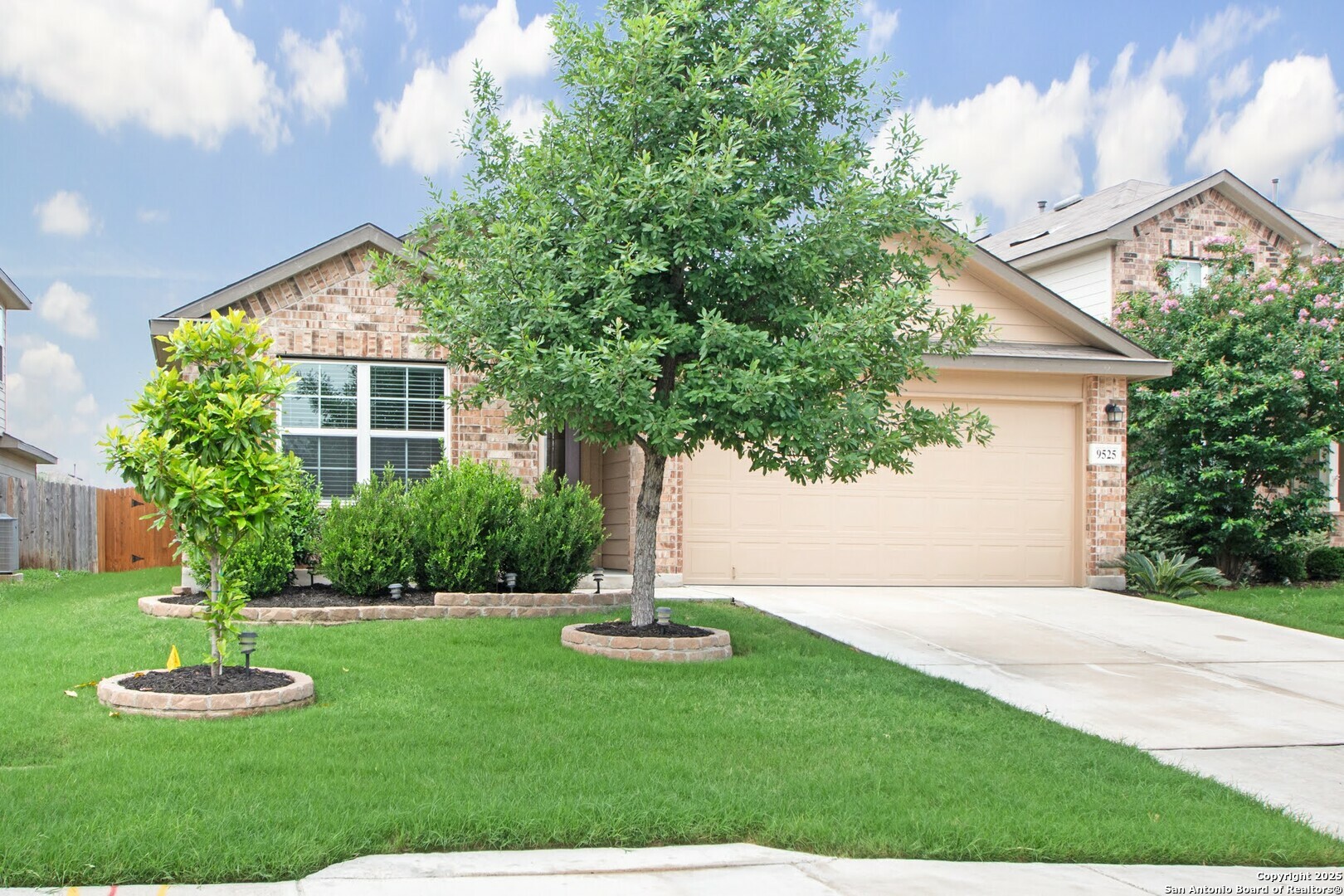 Property Photo: 9525 Moon Shine TX 78254