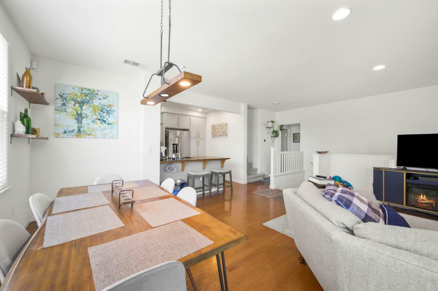 Property Photo: 311 Bautista Place CA 95126