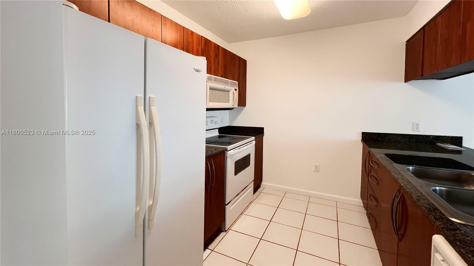 Property Photo: 1200 Brickell Bay Dr 2814 FL 33131