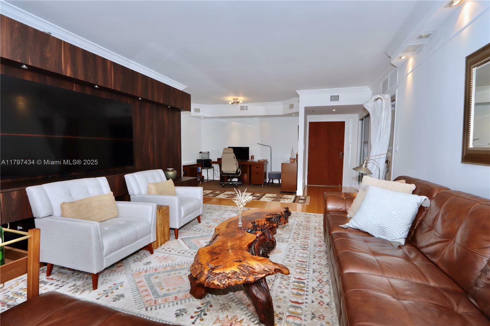 Property Photo: 2800 Island Blvd 703 FL 33160