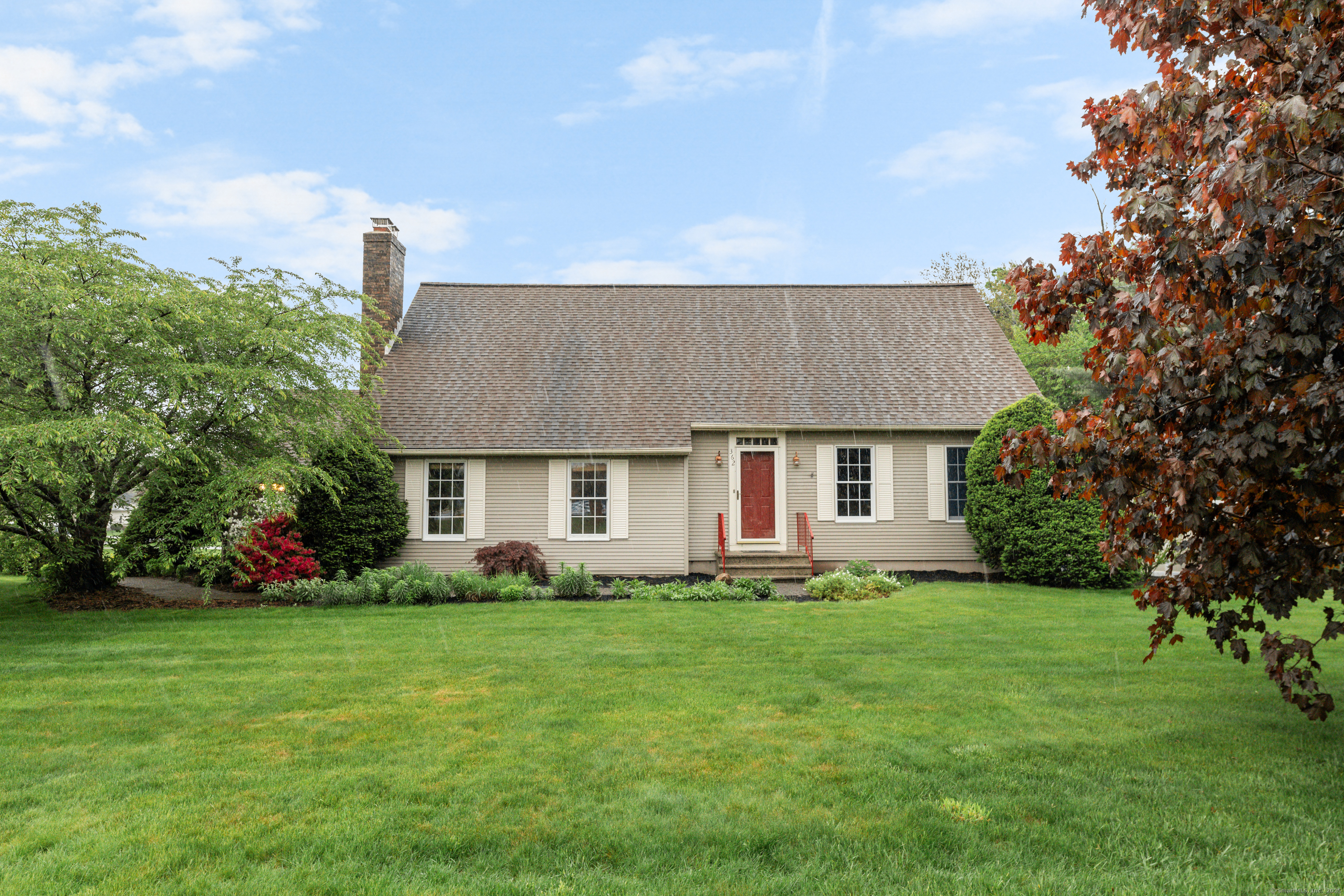 Property Photo: 362 Pleasant Street CT 06489