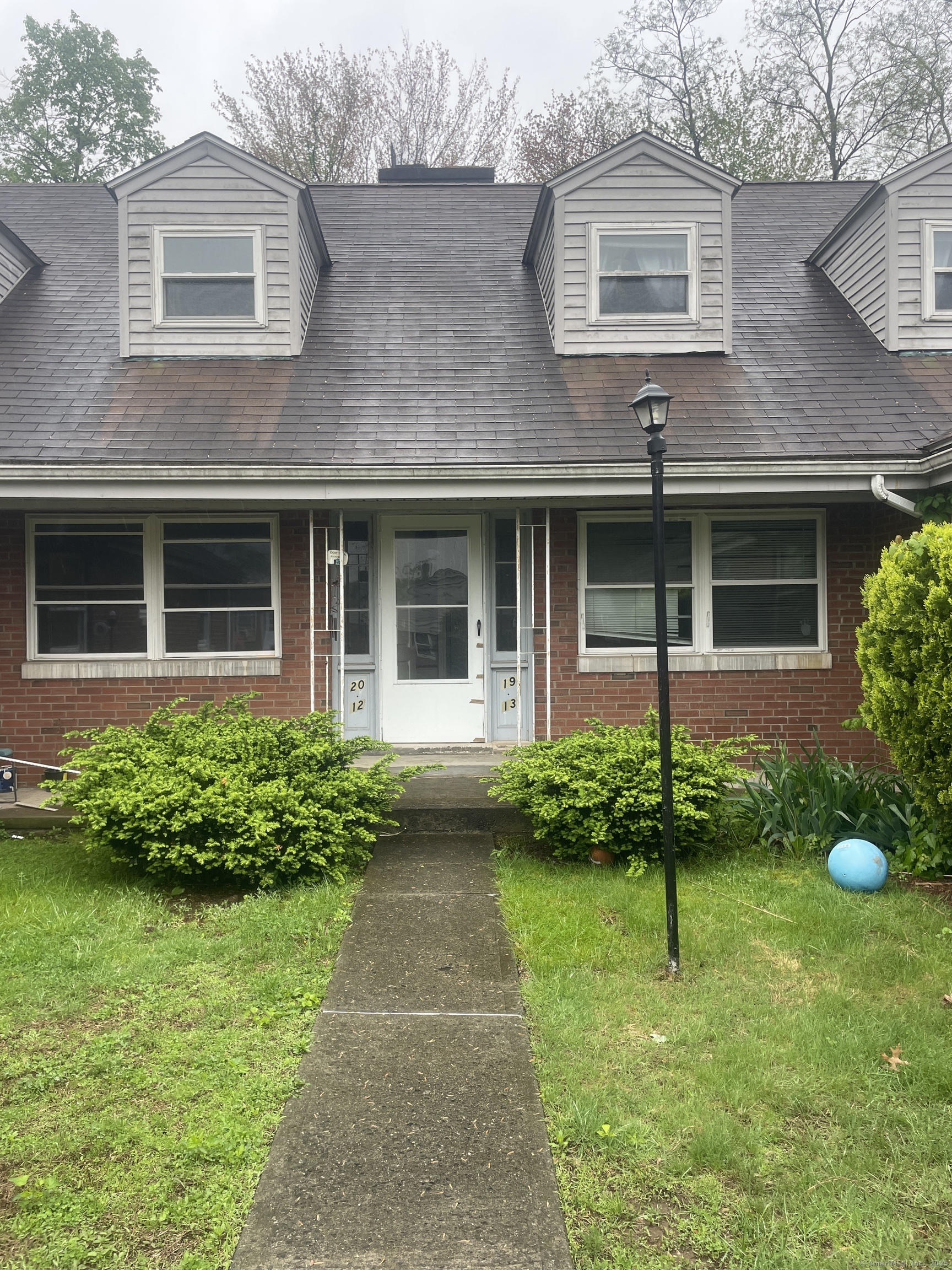 Property Photo: 21 Hartford Avenue 12 CT 06111