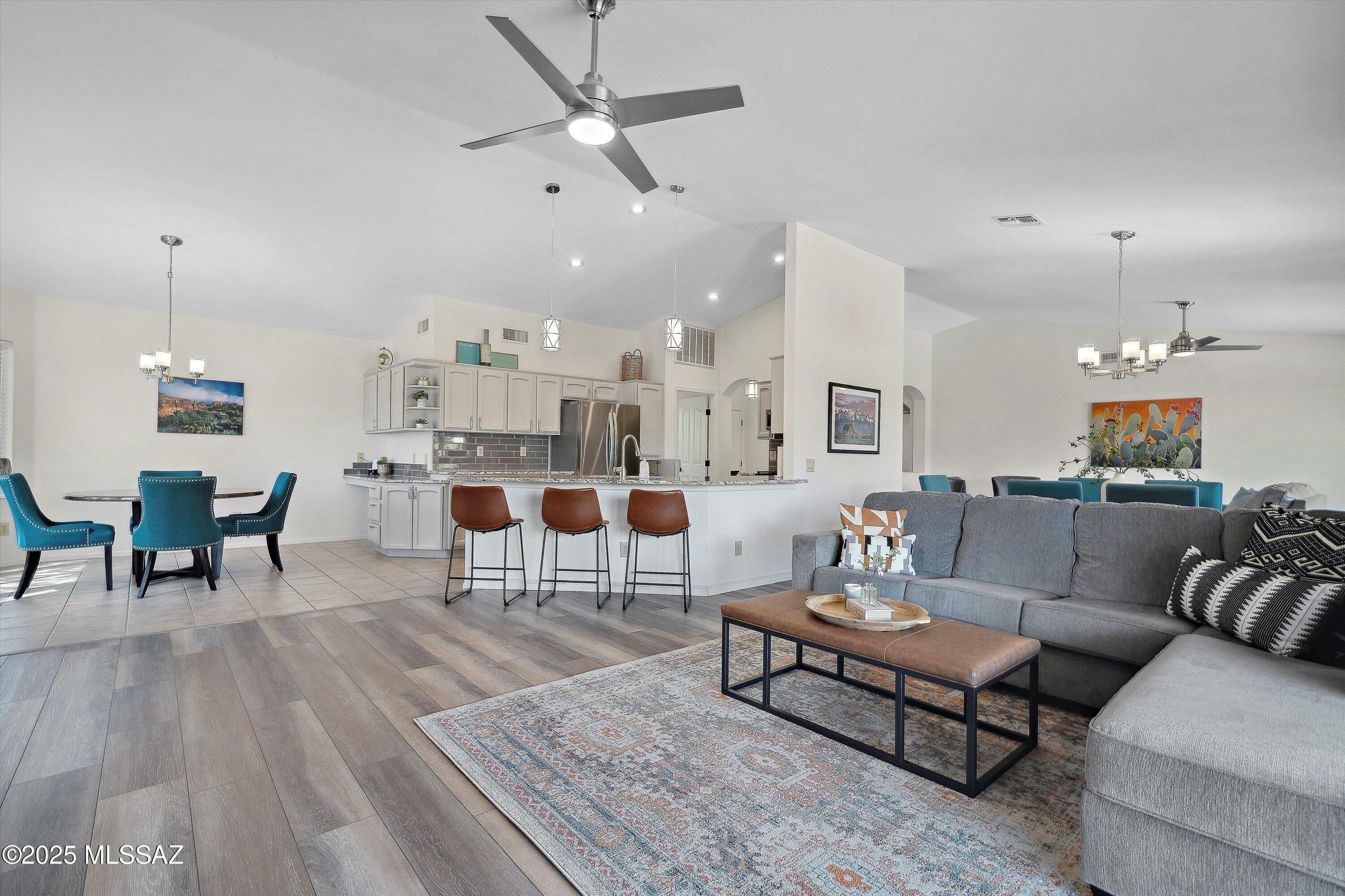 Property Photo: 65749 E Mesa Ridge Court AZ 85739