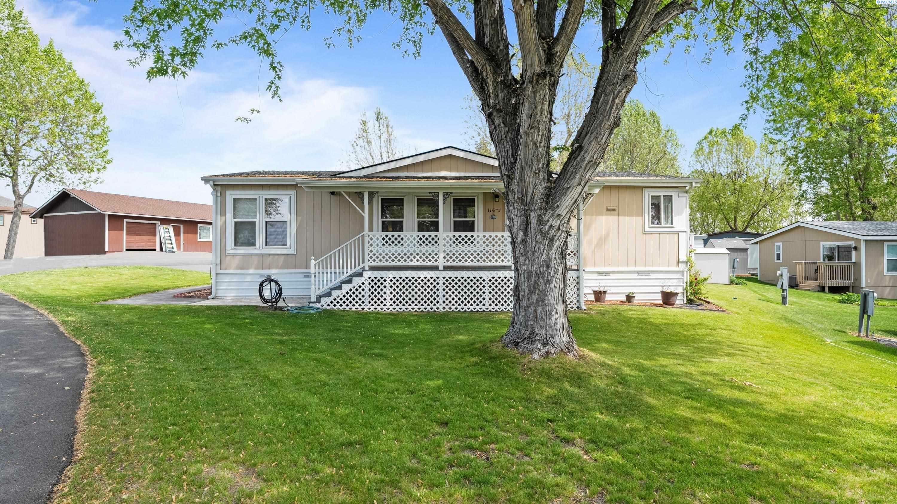 Property Photo: 3517 Road 84, #116J WA 99301