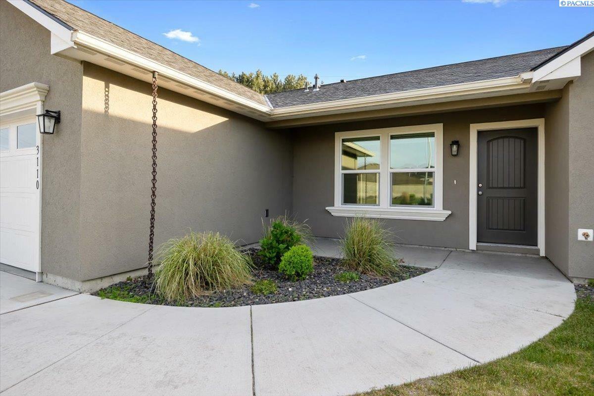 Property Photo: 3110 Lapis Lane WA 99301