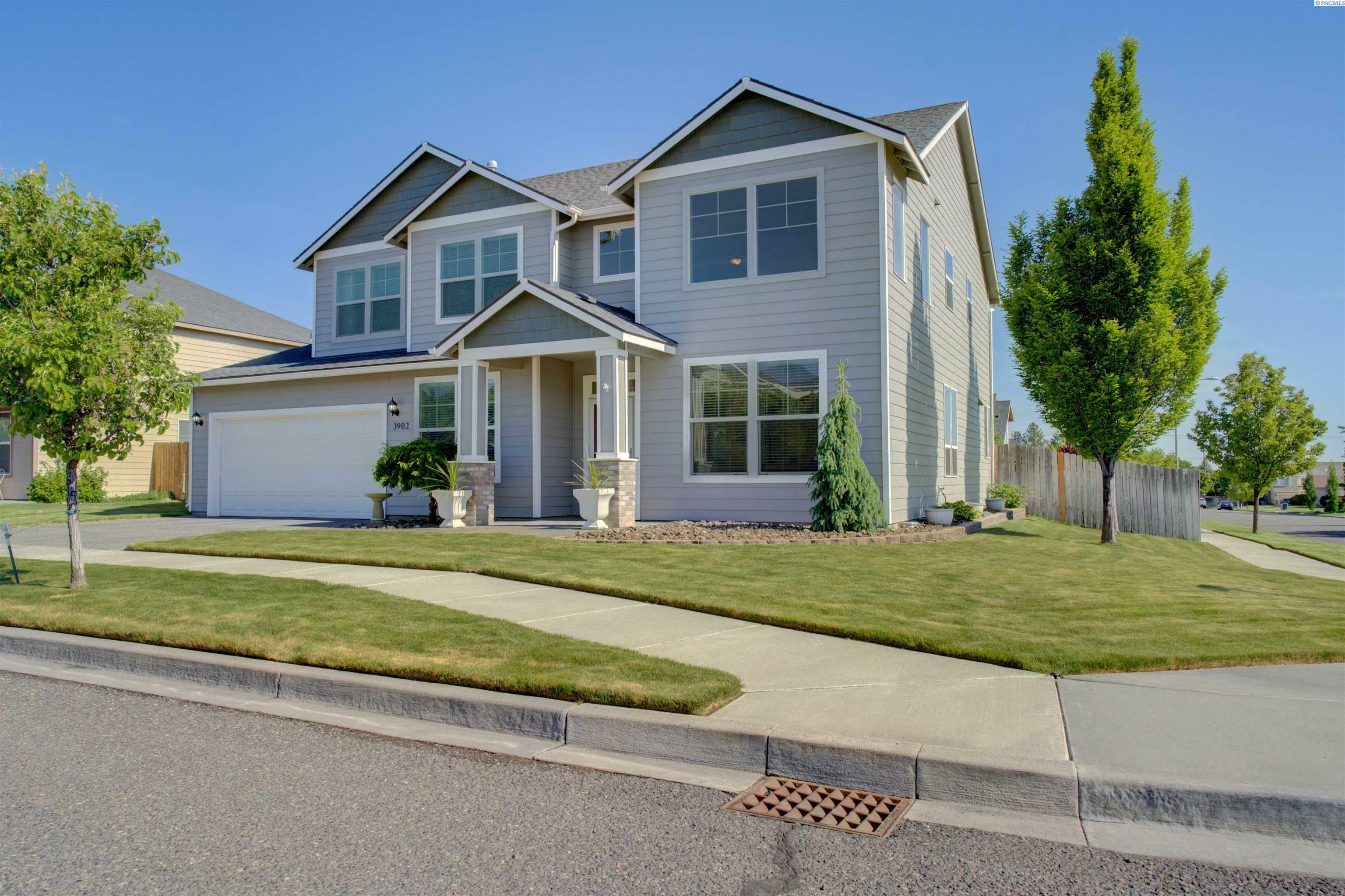 Property Photo: 3902 W 21st Ave WA 99338