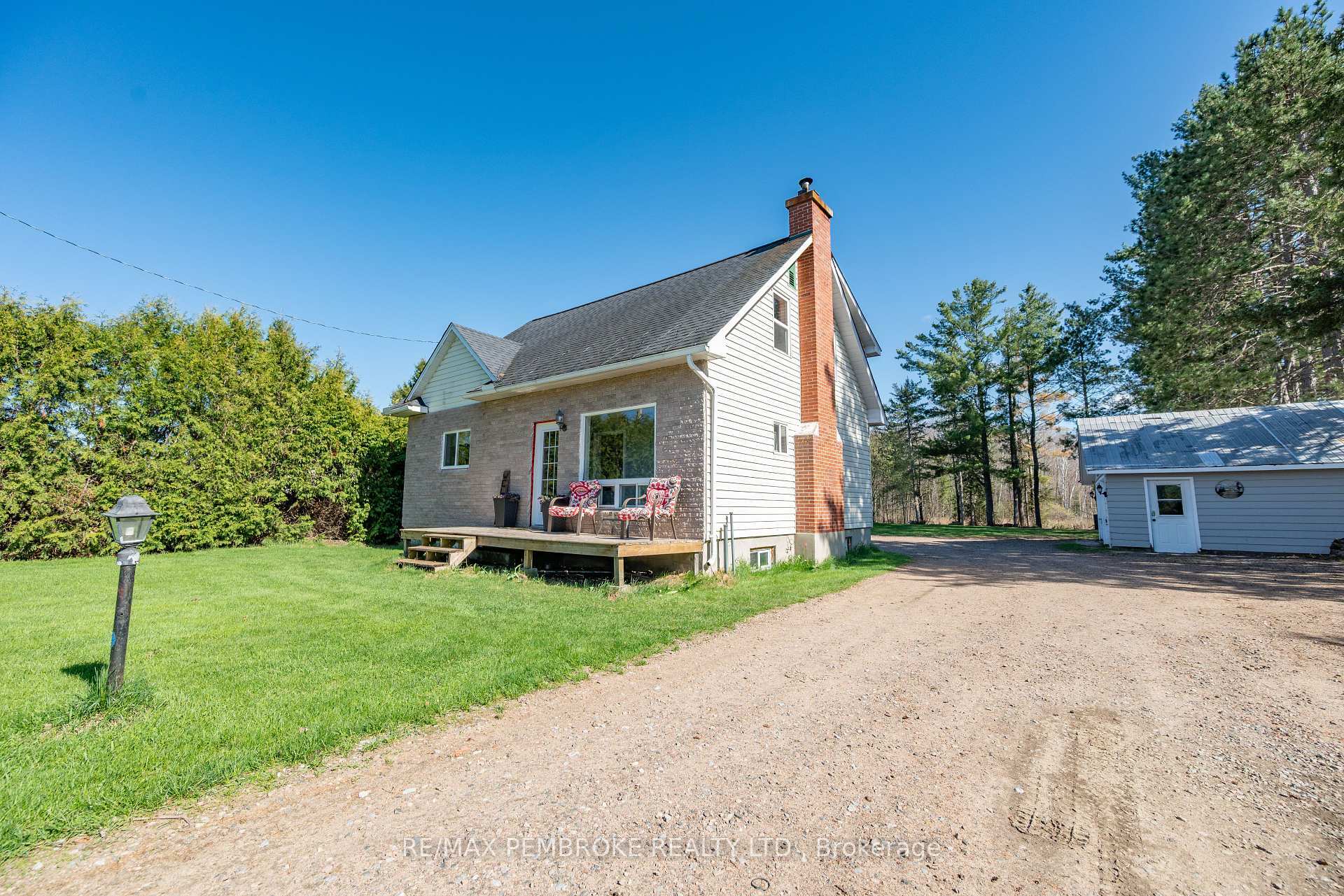 Property Photo: 38512 Highway 41 Highway ON K8A 6W4