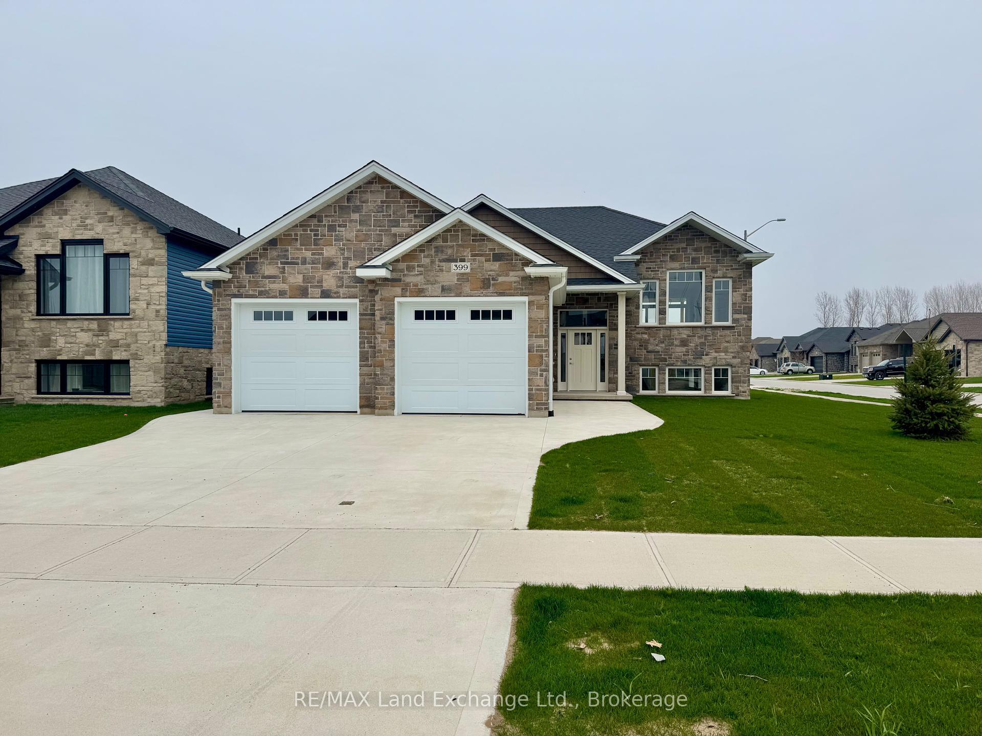 399 Amanda'S Way  Saugeen Shores ON N0H 2C3 photo