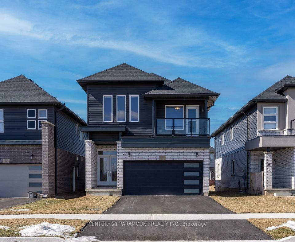 Property Photo: 72 Bradley Avenue ON L3B 0K1