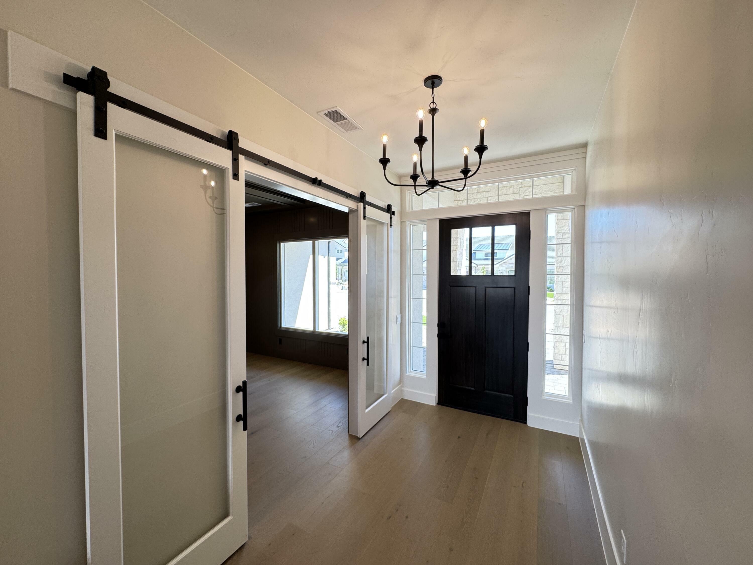 Property Photo: 2689 E Moorland Dr UT 84790