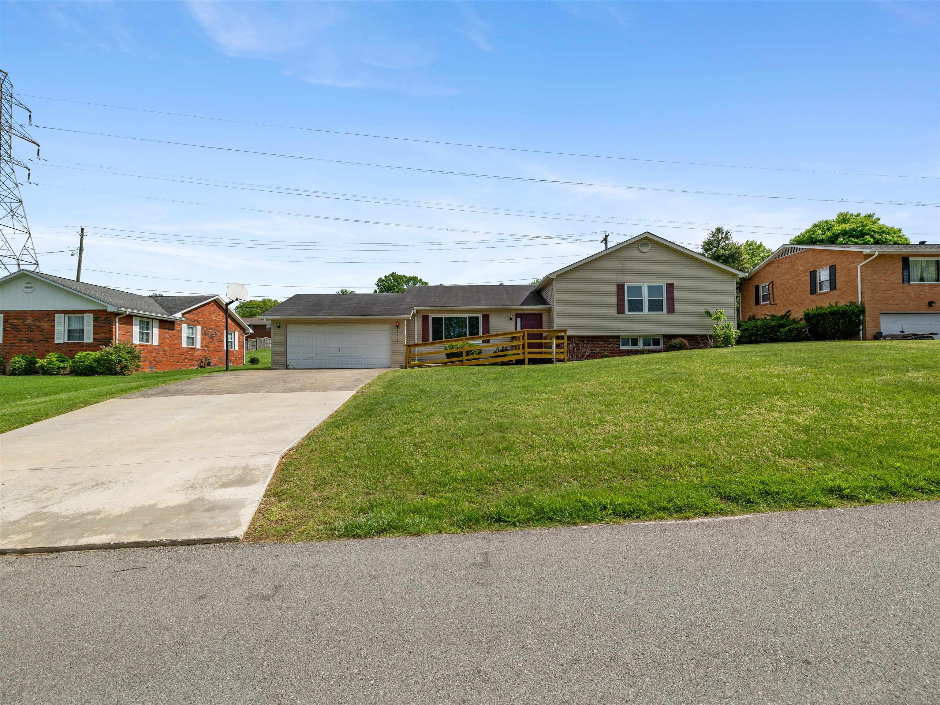 Property Photo: 1095 Radford Drive KY 41169